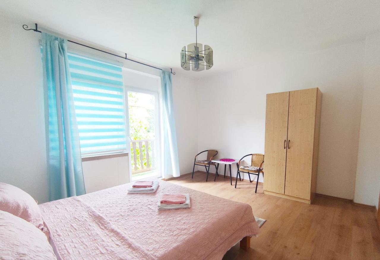 Licko Petrovo Selo Guesthouse D&D מראה חיצוני תמונה